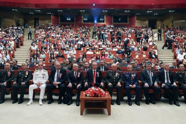42 azərbaycanlı hərbçi Türkiyədə diplom aldı